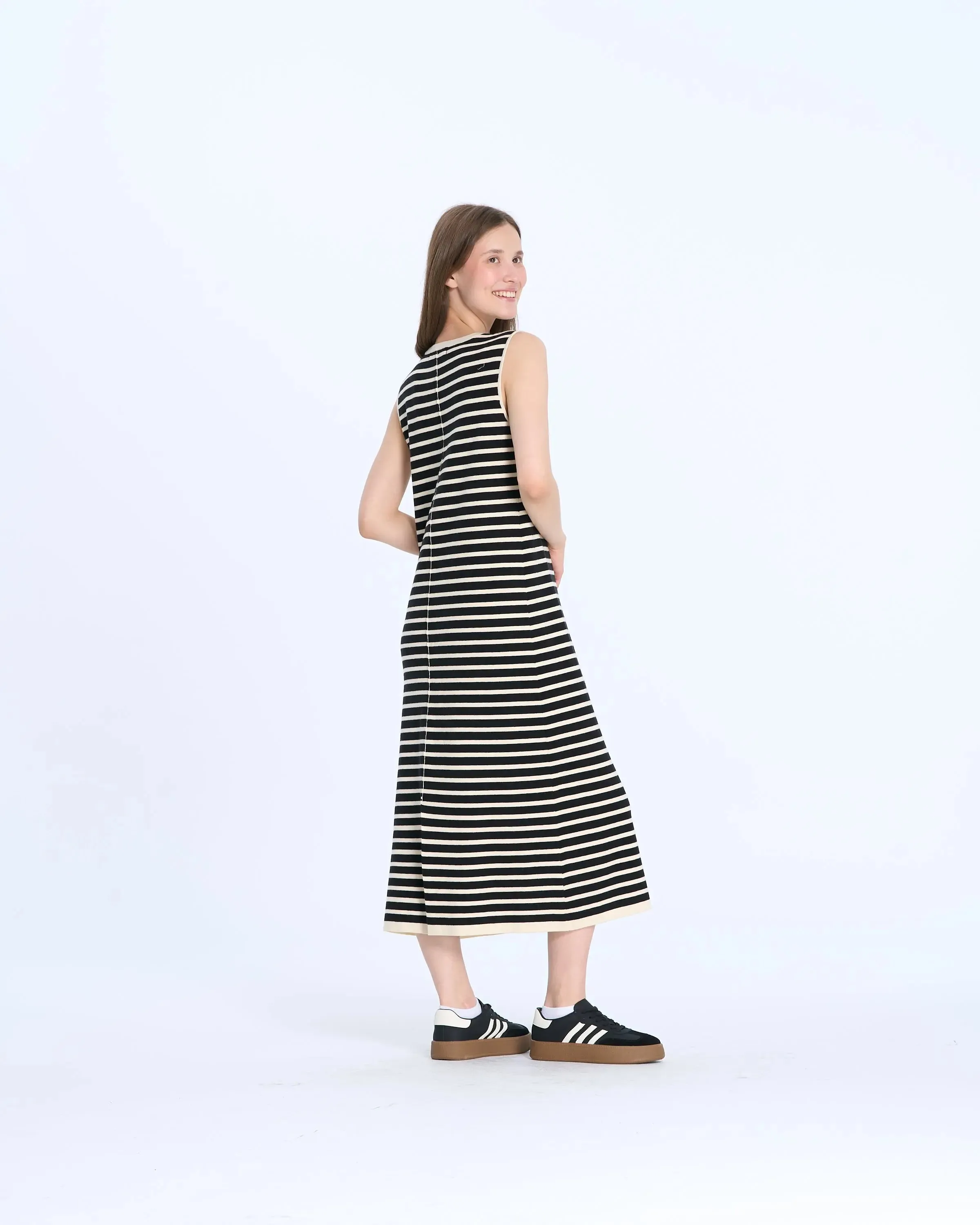 T3075 Long Shift Dress